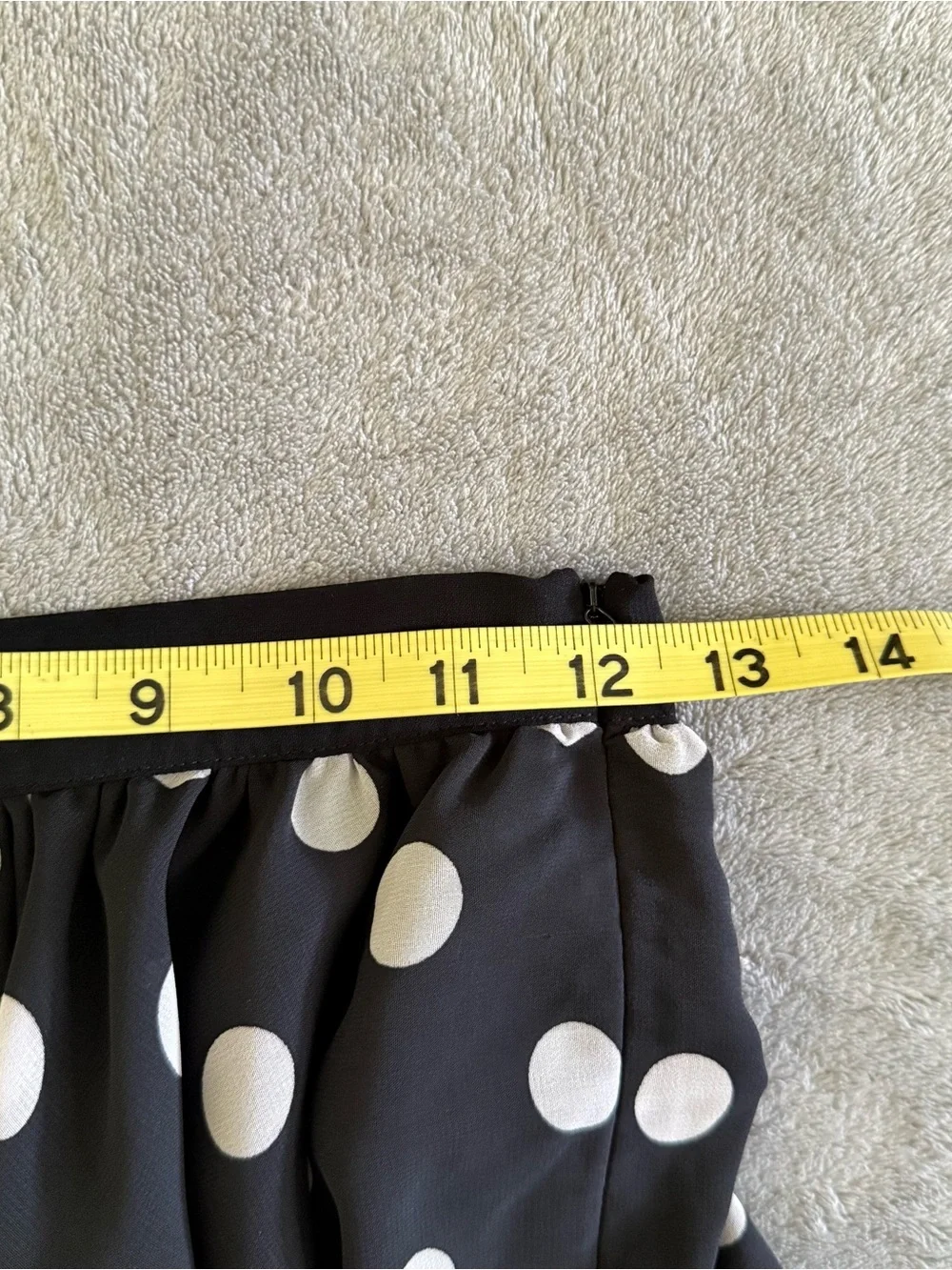 Guess Black White Polka Dot Mini Skirt Chiffon Layered Pleated Sz 0